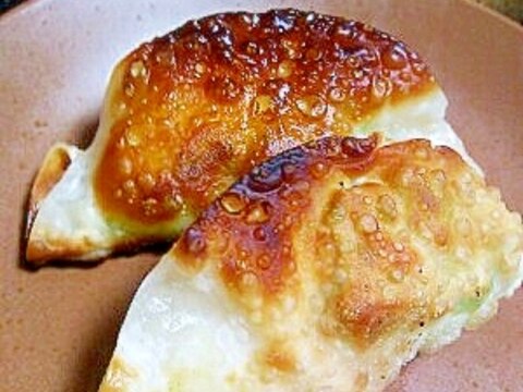 アボガド・エビ・クリームチーズで揚げ焼き餃子！